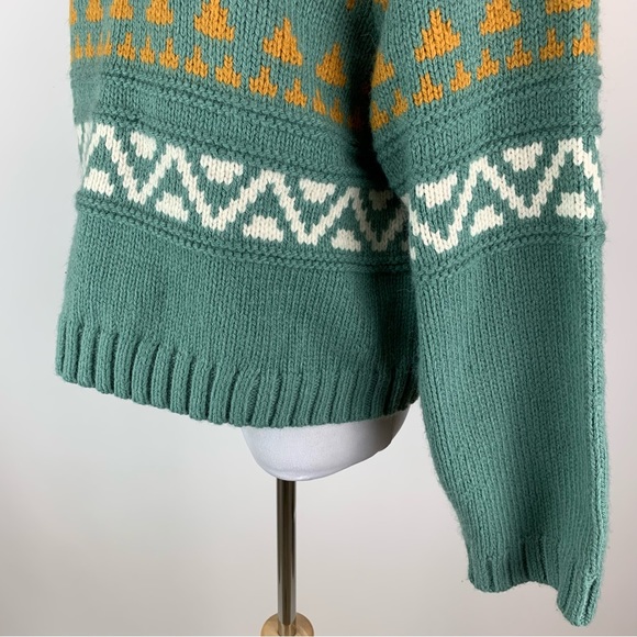 Universal Thread Green Printed Sweater Large - Picture 9 of 14